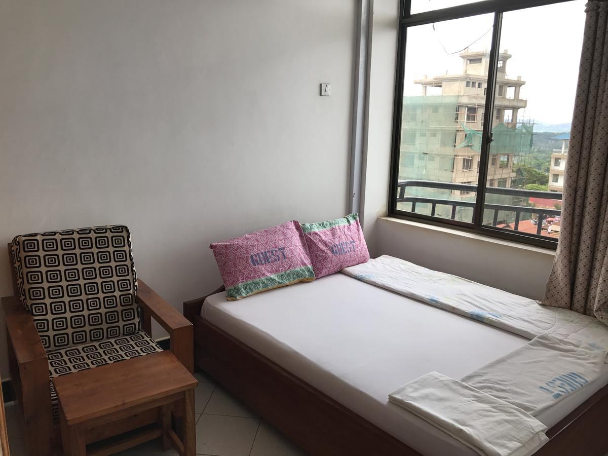 Dreamstone Otel Moshi Oda fotoğraf